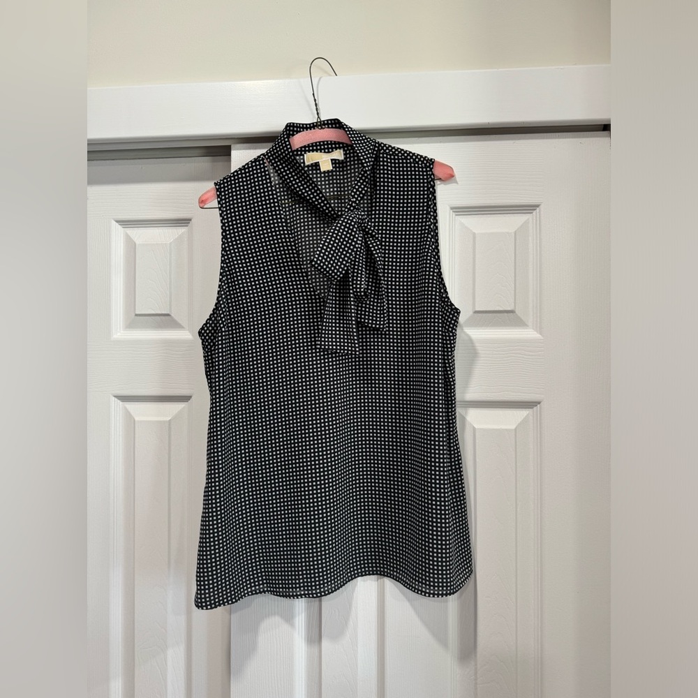 Women’s Michael Kors Blouse; Black&White; Petite Size 14